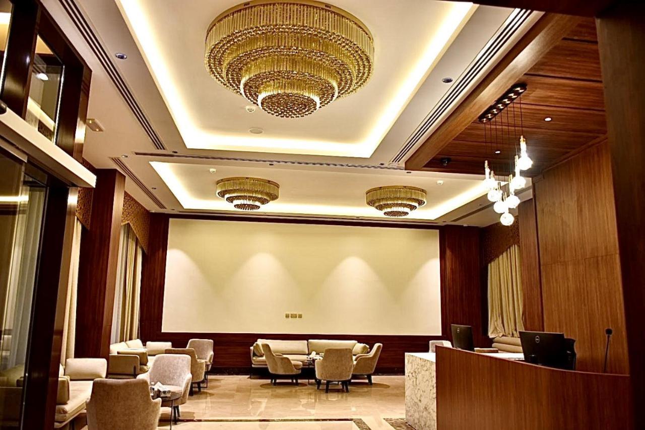 Royal Vista Hotel Ibri Exterior photo