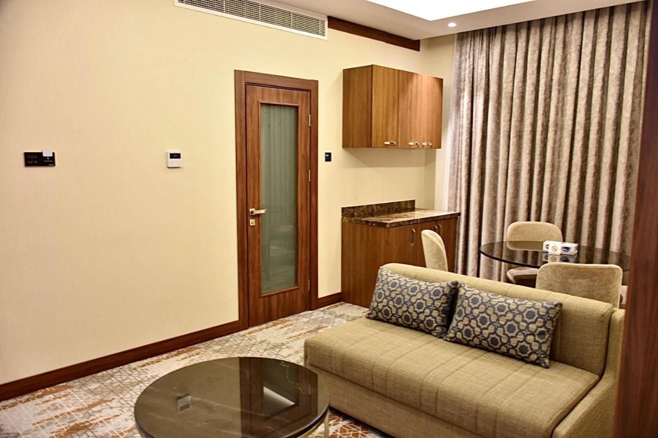 Royal Vista Hotel Ibri Exterior photo