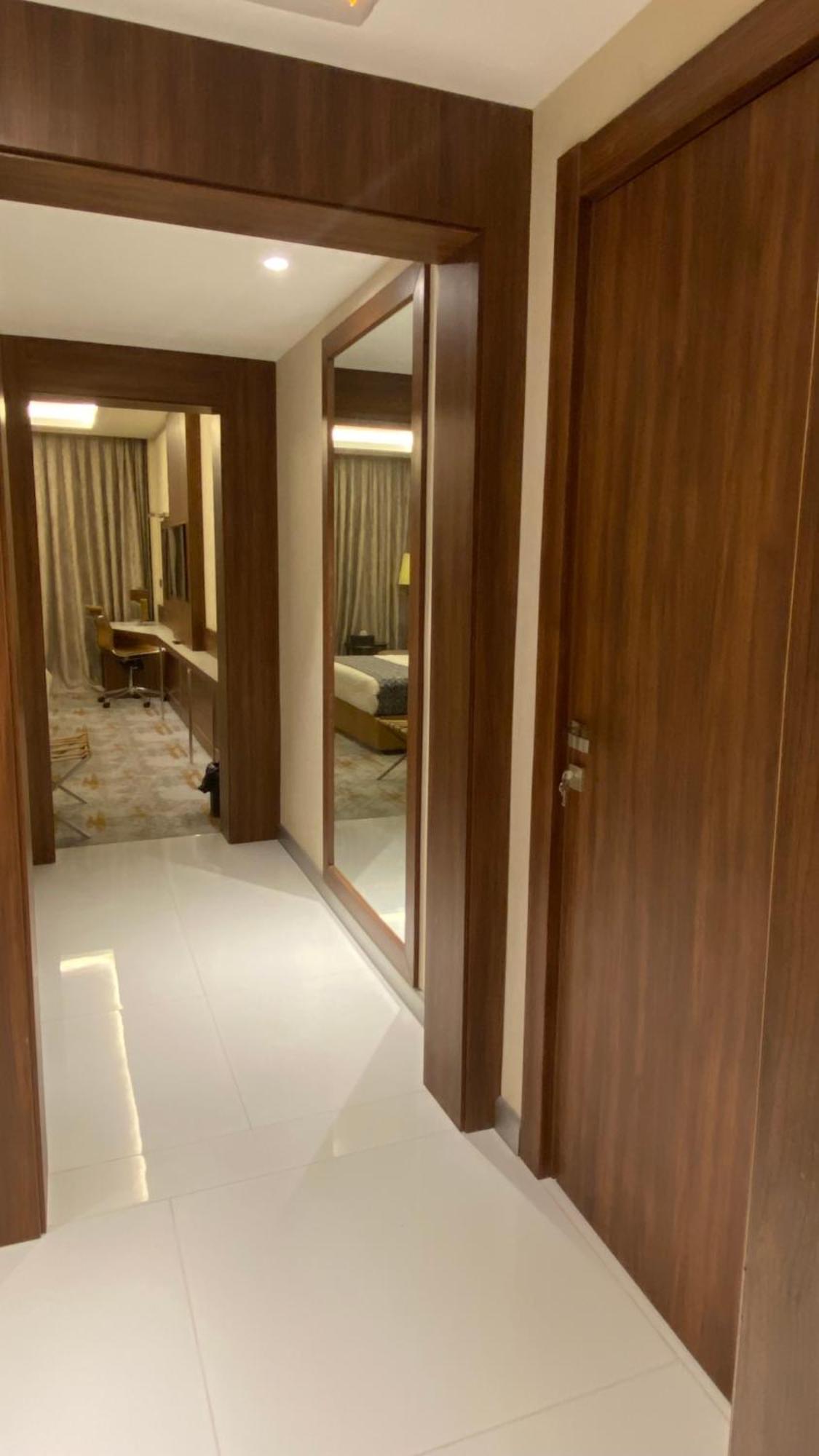 Royal Vista Hotel Ibri Exterior photo
