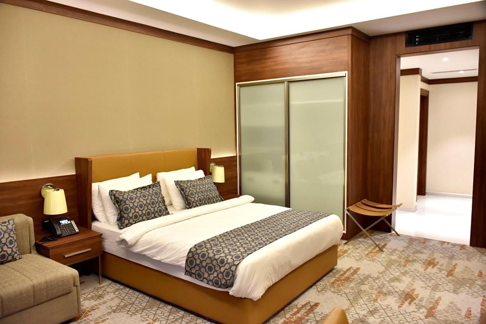 Royal Vista Hotel Ibri Exterior photo