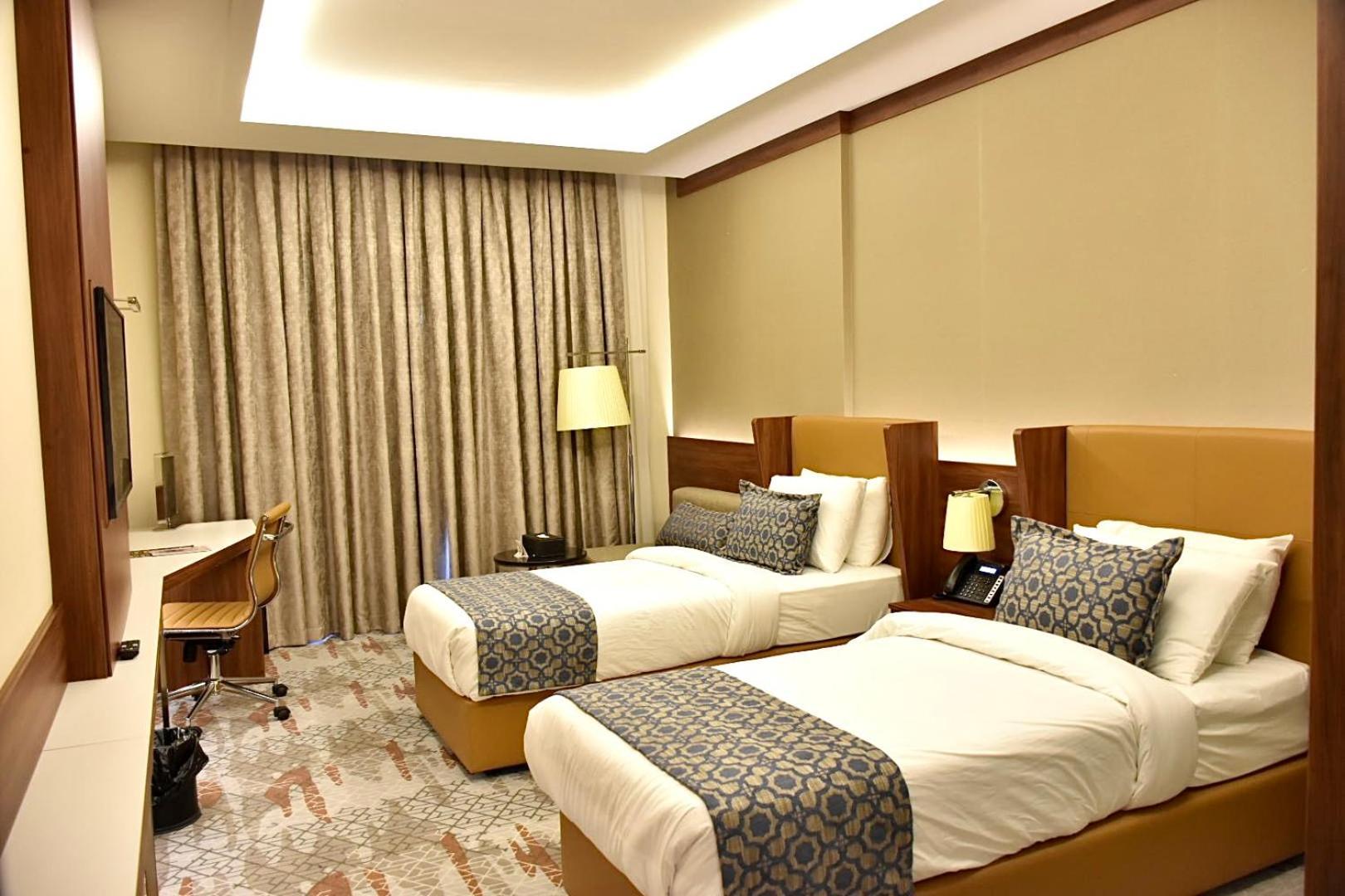 Royal Vista Hotel Ibri Exterior photo